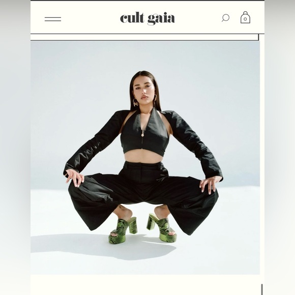 Cult Gaia Crop Top with Sleeves (Limited Edition - Bratz) - Picture 2 of 6